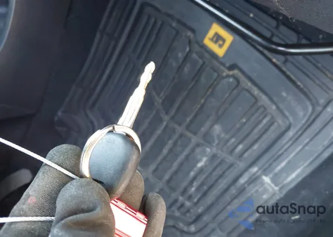 2010 Toyota Corolla S из США, поврежденный, VIN 1NXBU4EEXAZ319372